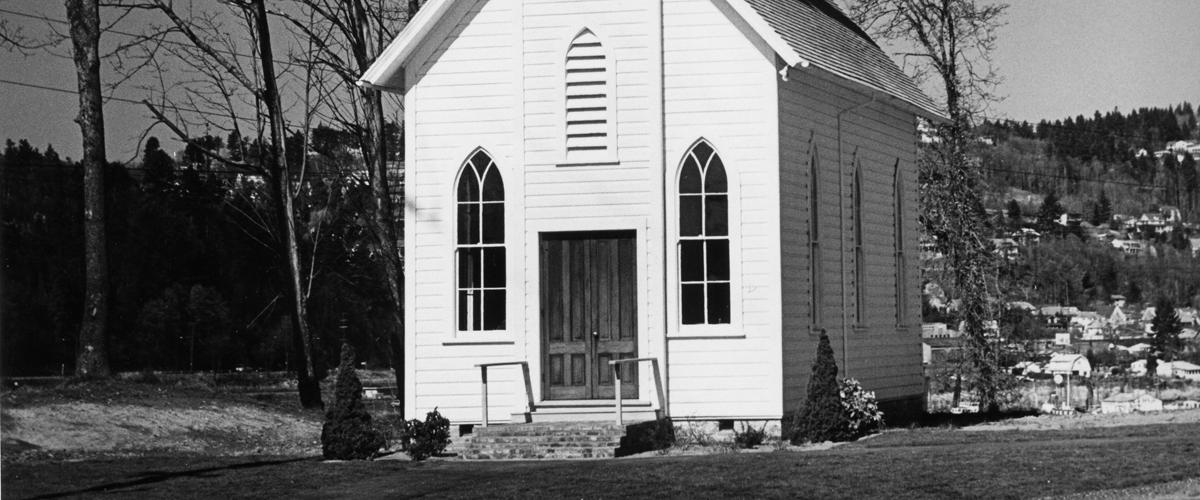 Oaks Pioneer Church Historic